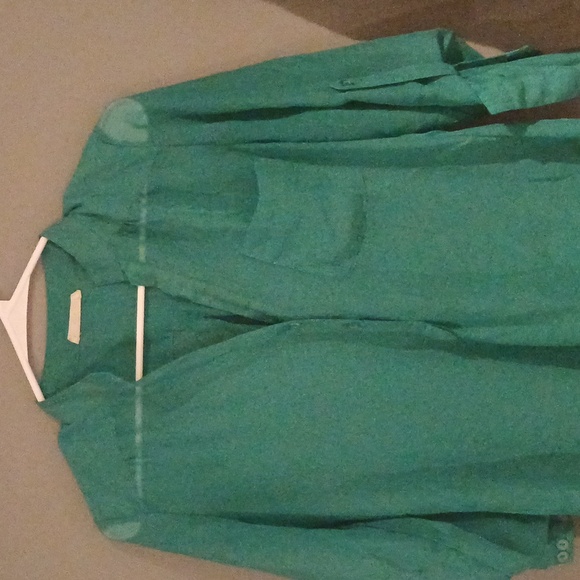 Woman's Long sleeved Blouse - Picture 3 of 9